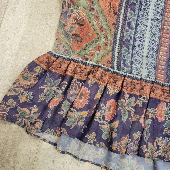 LOGO Lori Goldstein Women's Large Multicolor Oversized Semi Sheer Peplum Hem Top - Picture 3 of 6